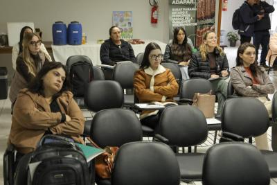 Curso em Laranjeiras do Sul capacita veterinários da região da Cantuquiriguaçu para fortalecimento das agroindústrias